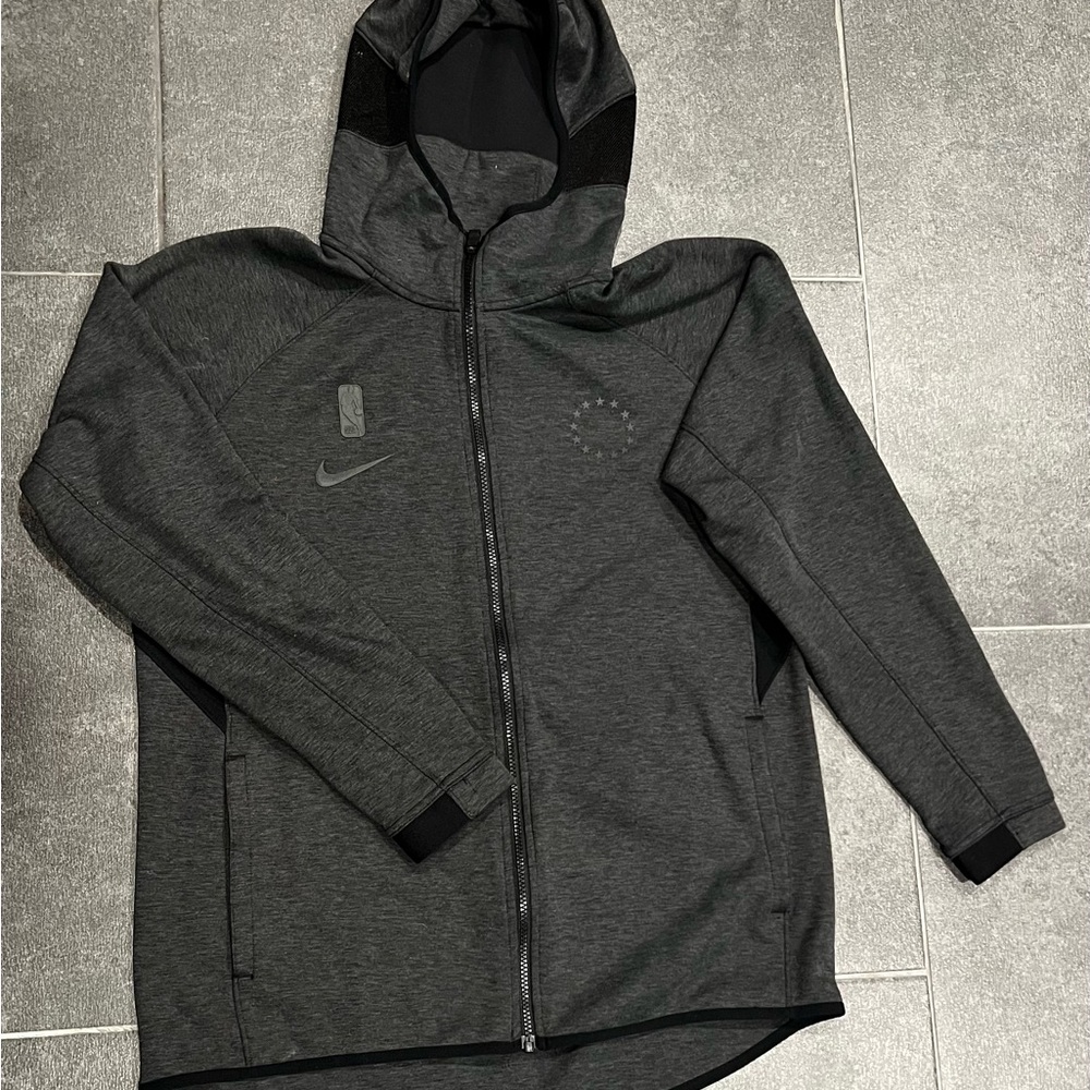 Nike Men's NBA Sixers Gray Lightweight Hooded Zip Front Sweatshirt